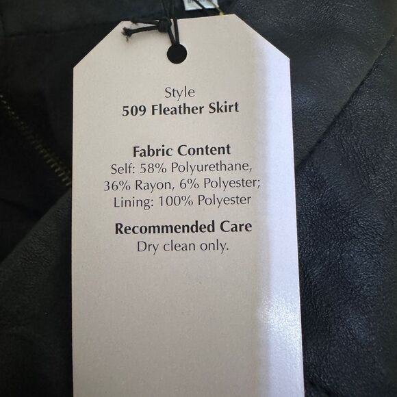 CAbi Vegan Leather Stretchy Skirt Size 2 Style Number 509 NWT - Picture 12 of 13